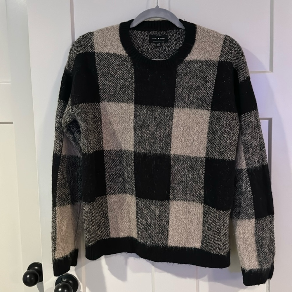 Lucky Brand Wool blend checked sweater in a size Large.